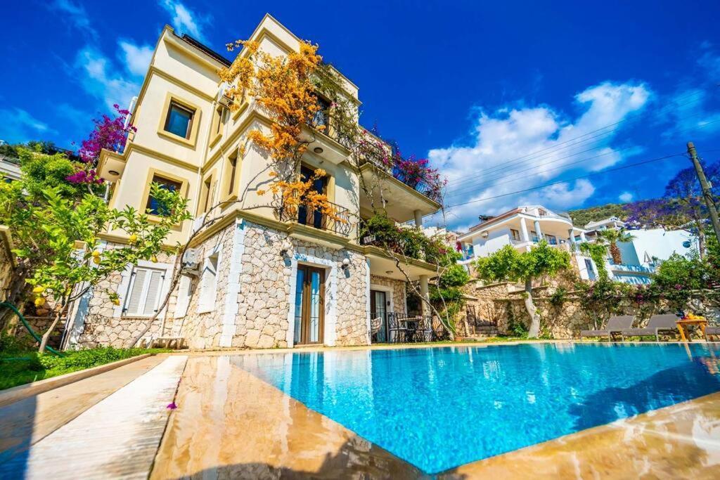 Azure Apartment With Sea View In Калкан Екстер'єр фото
